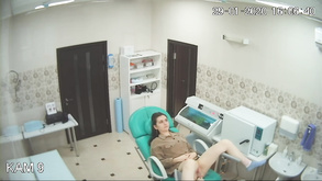 Due ragazze cattive si godono il vibratore scopando a vicenda fica super allungata