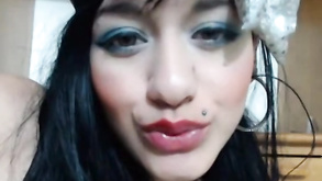 Gia licenzioso e verde skylar stanno succhiando questo bel cazzo