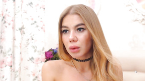 Jackie Ryan rende il cazzo bianco più duro con il suo culo grosso