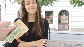 La cattiva adolescente ashly anderson si fa scopare in camera da letto
