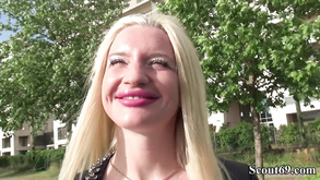 La deliziosa ragazza dalla pelle chiara faye reagan è di proprietà di BBC