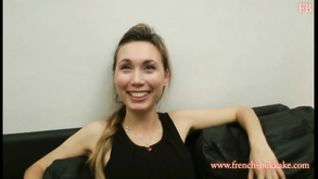 La ragazza indiana sexy romantica romantica mostra le tette e il sedere sexy