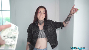 Sassy troia ceca defrancesca scopa a pecorina