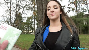 Sesso tatuata Michelle Aston si gode una scopata a tre